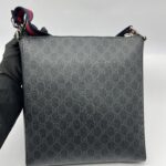 Courrier Messenger Zip GG Supreme Black