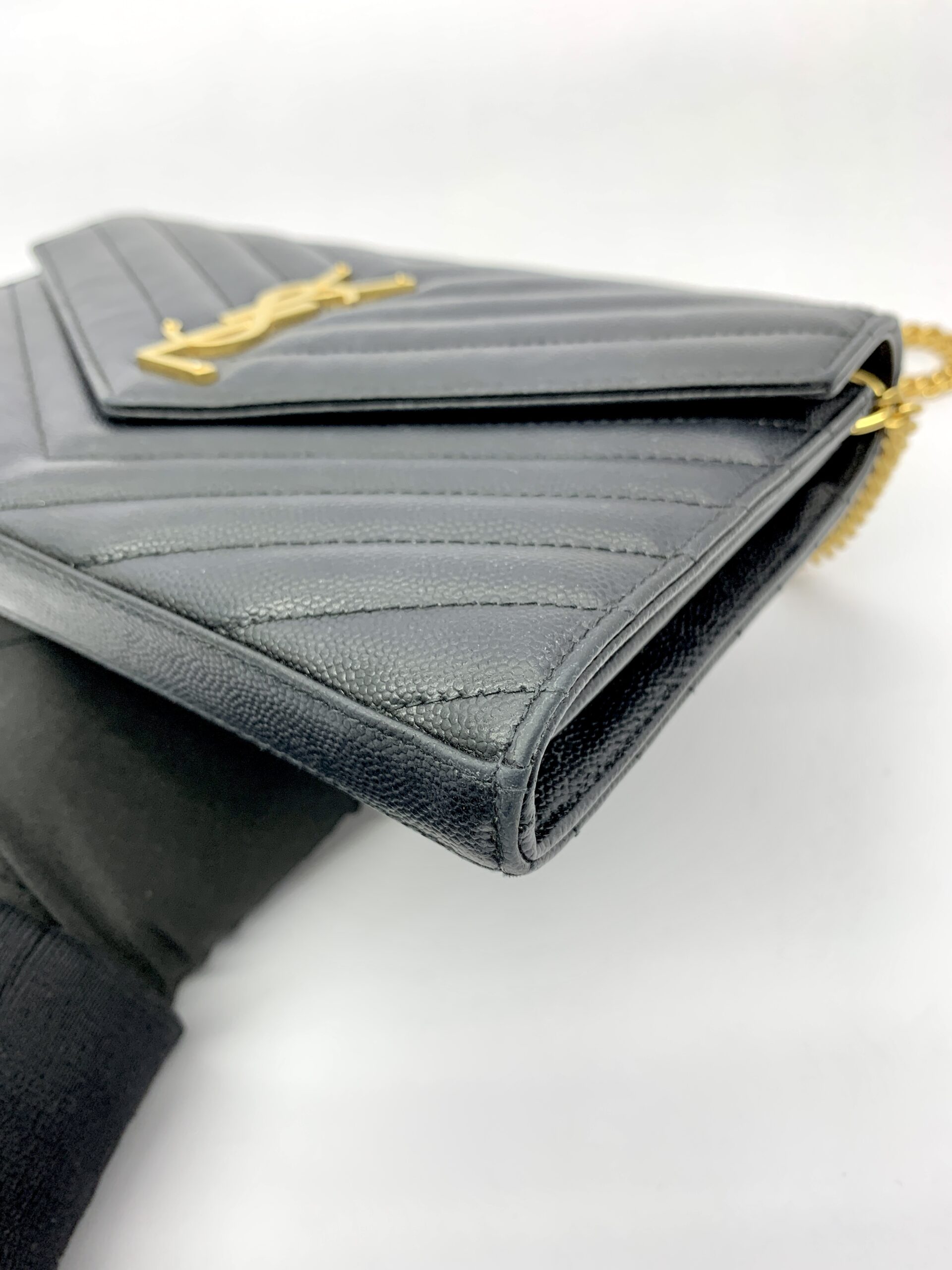 WOC 22 Black Grained