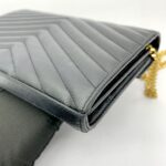 WOC 22 Black Grained