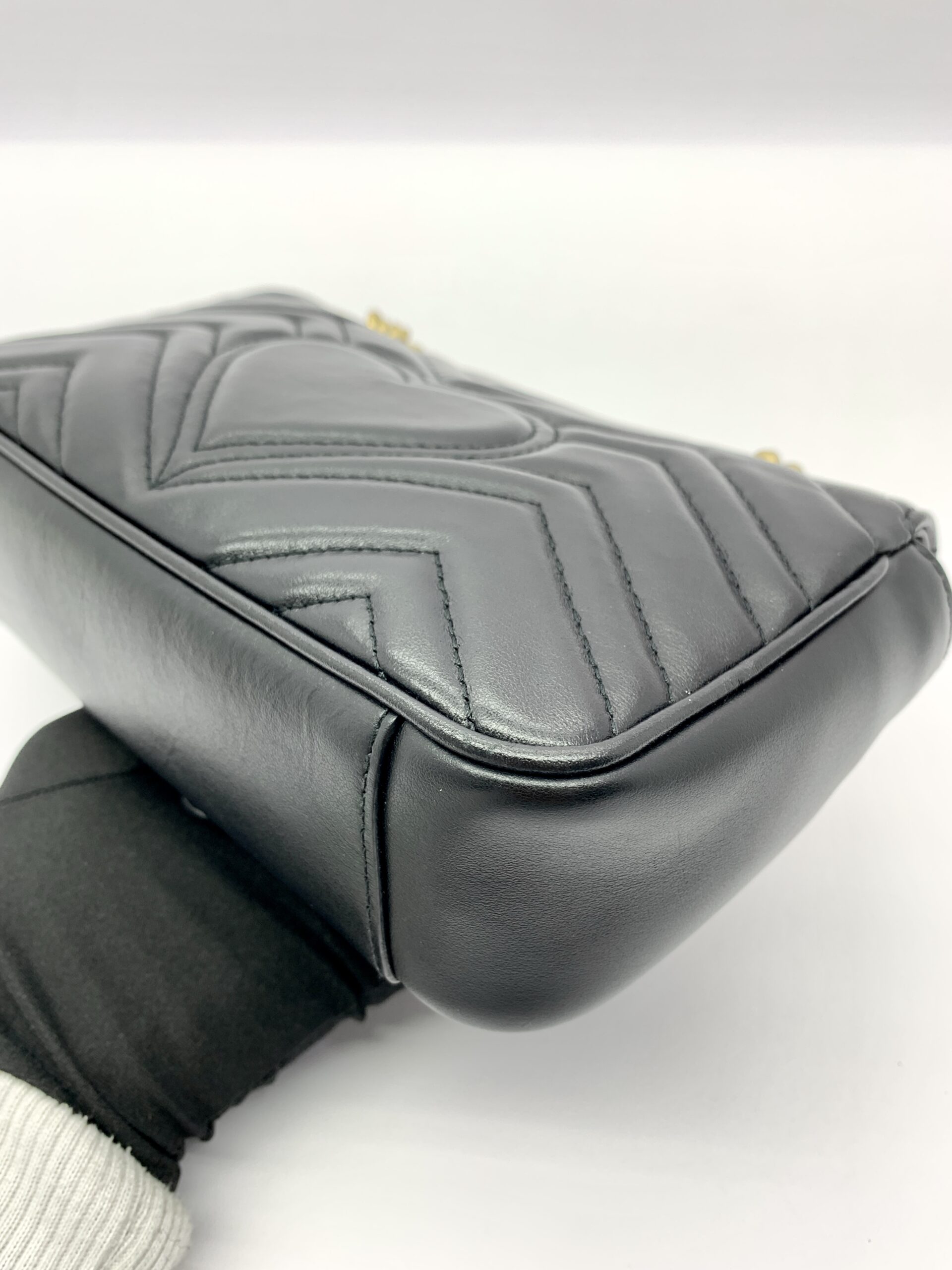 Marmont Mini Black GHW