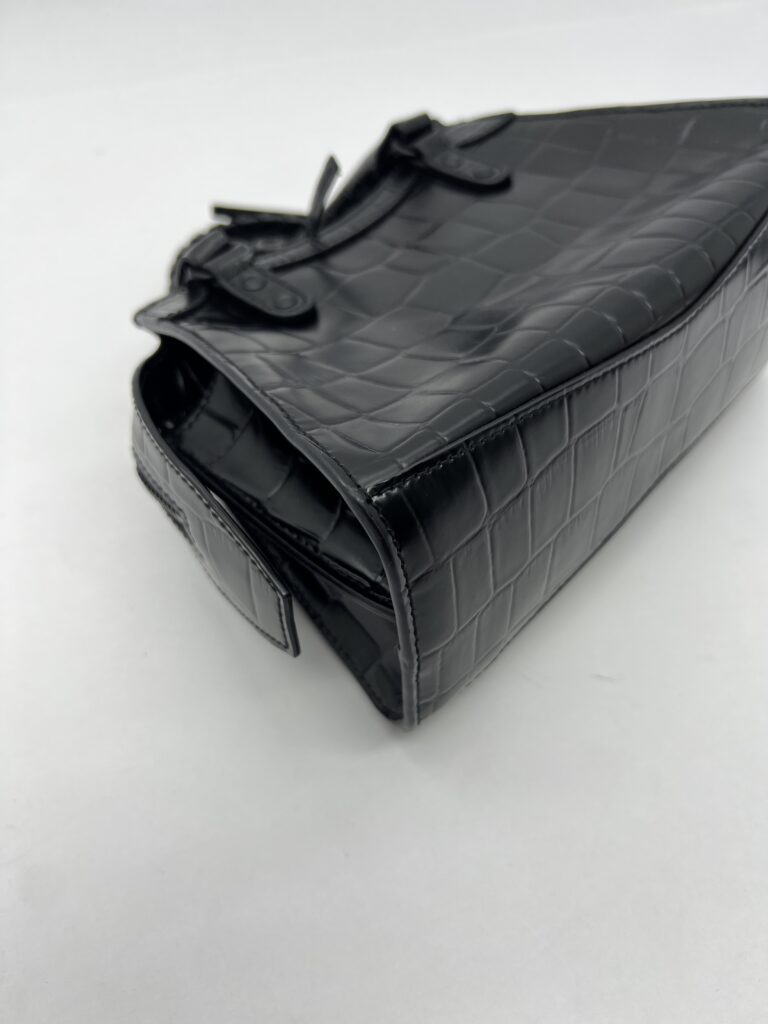 Neo Classic Mini Croco All Black