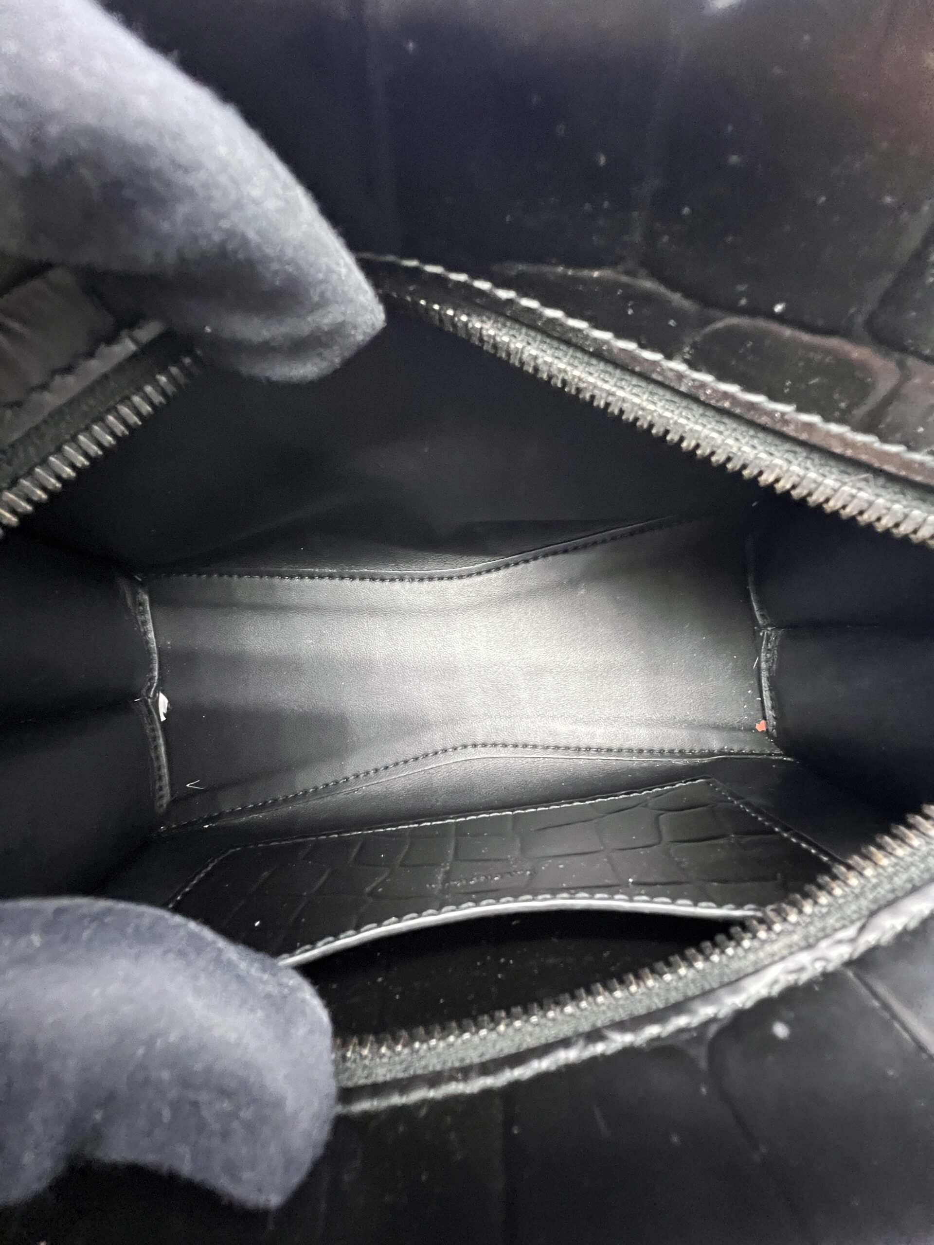 Neo Classic Mini Croco All Black