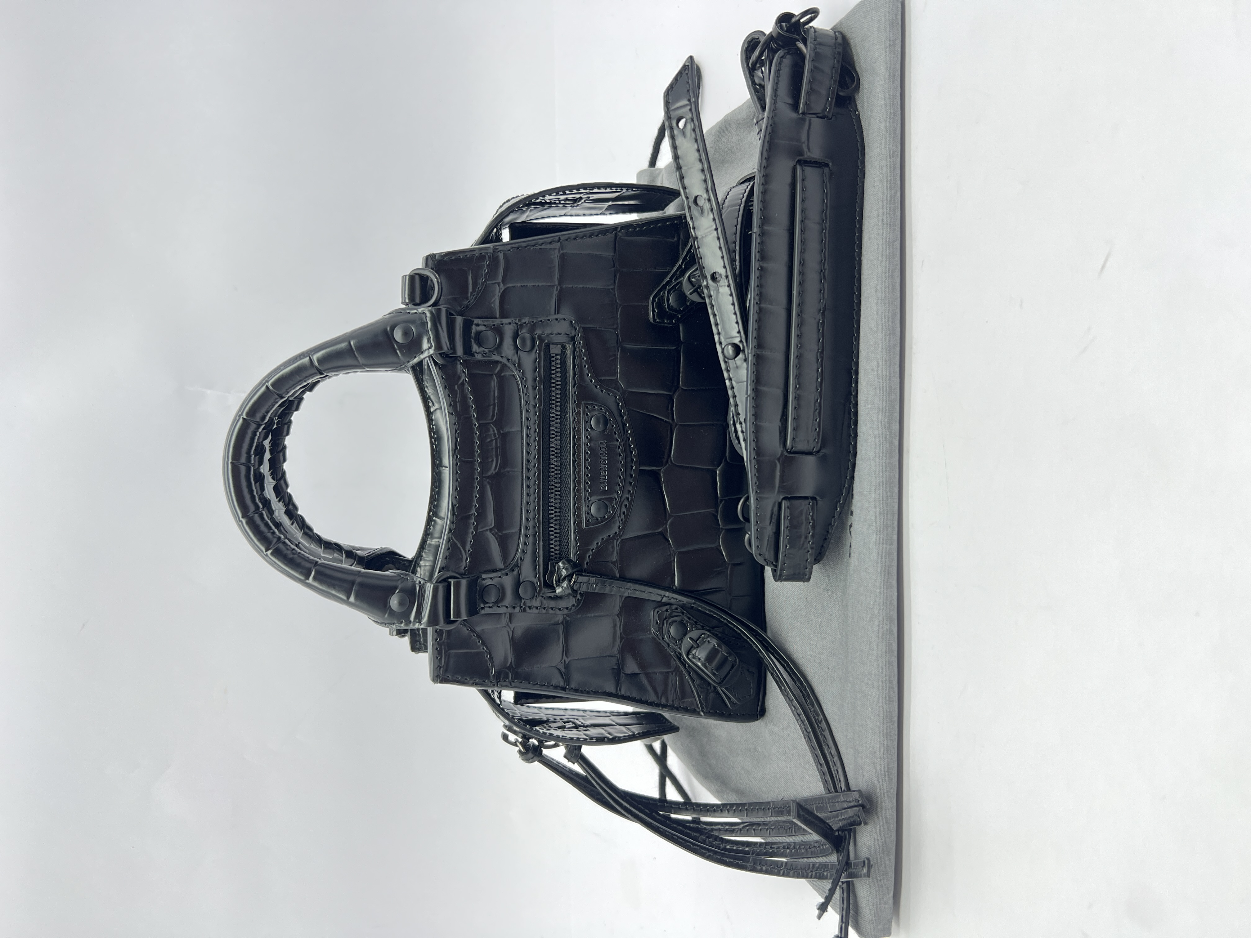 Neo Classic Mini Croco All Black