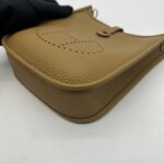 Mini Evelyn Clem Biscuit