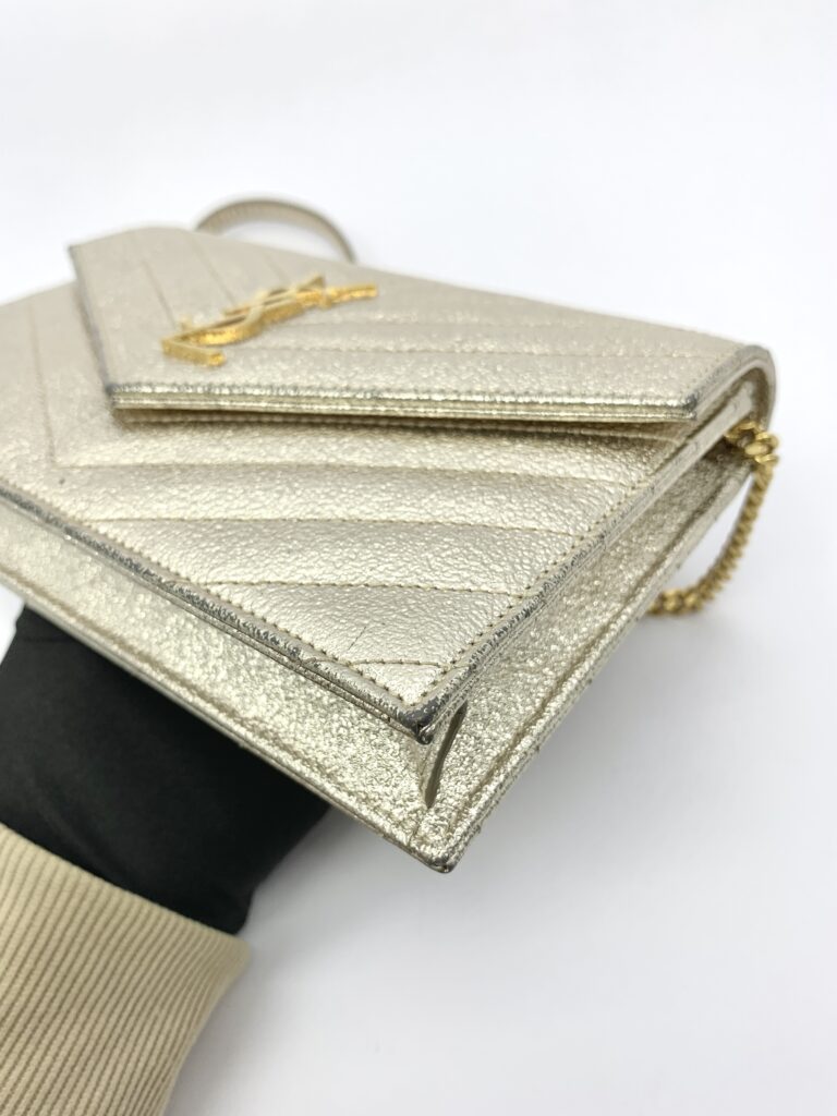 WOC 19 Metallic Light Gold