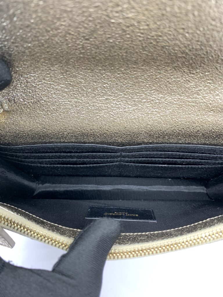 WOC 19 Metallic Light Gold