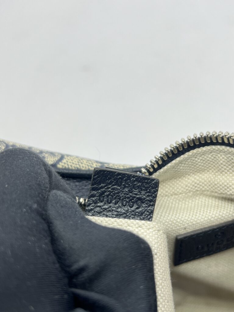 Attache Small Shoulder GG Supreme Navy