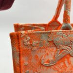 Medium Book Tote Linen Orange Toile De Jouy