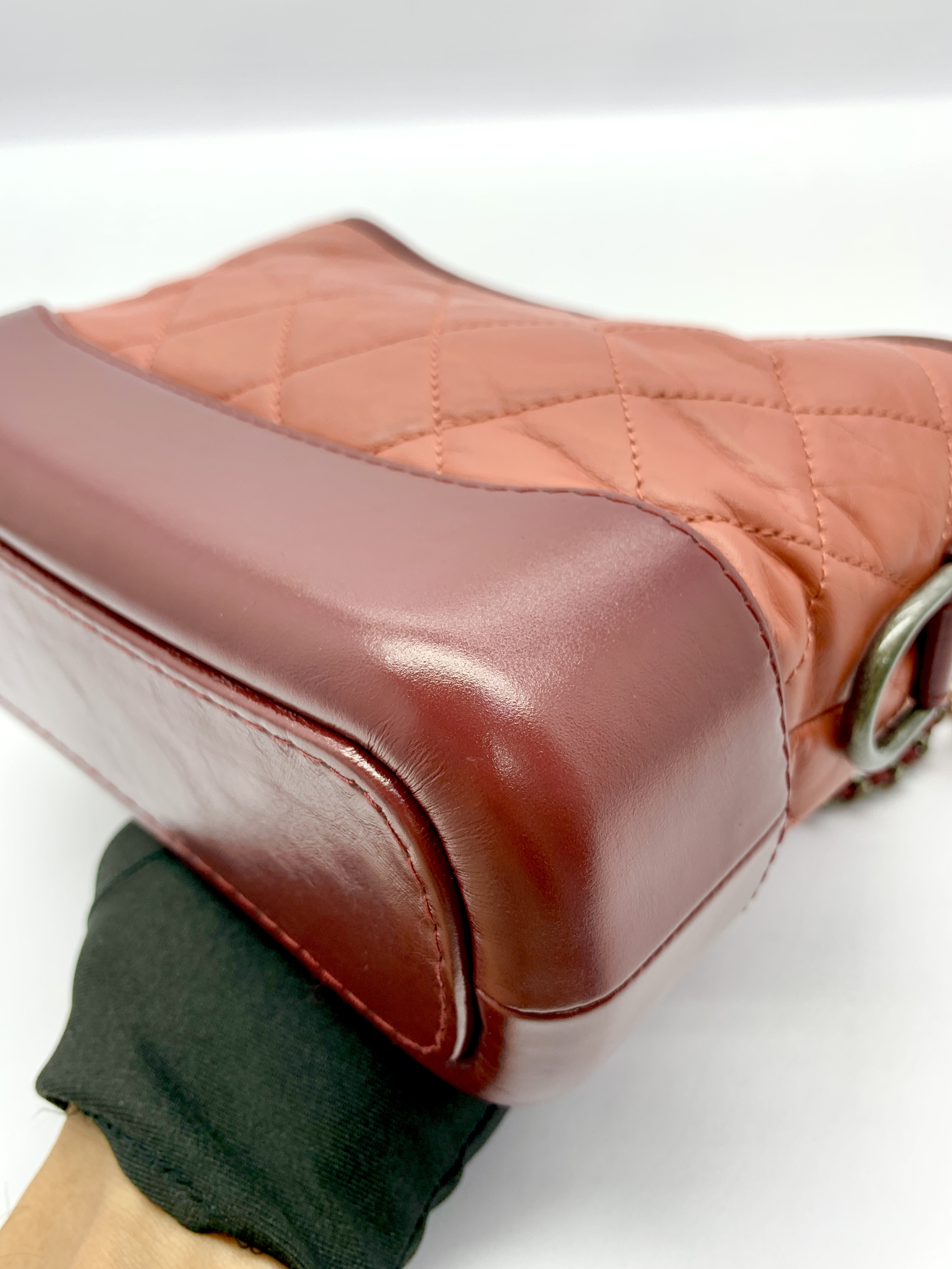 Gabrielle Small Peach Red