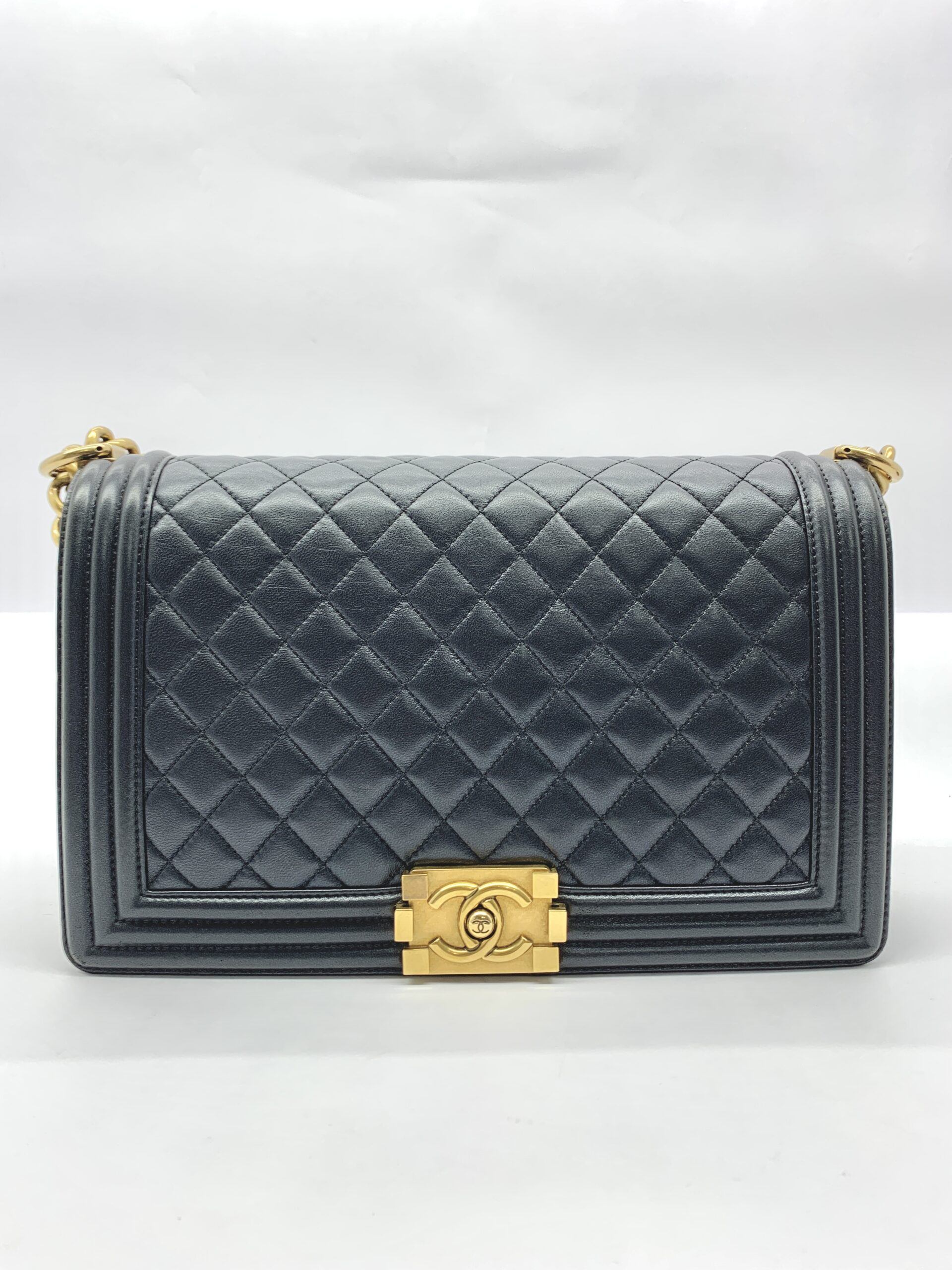 Boy 28 Lambskin Black