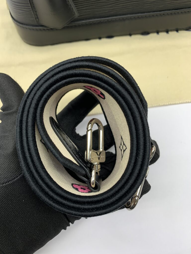 Alma Bb Strap Epi Black