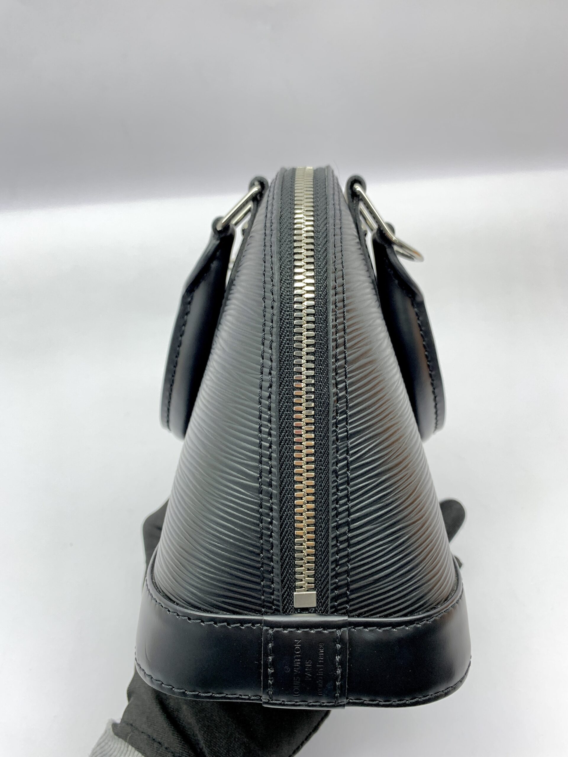 Alma Bb Strap Epi Black