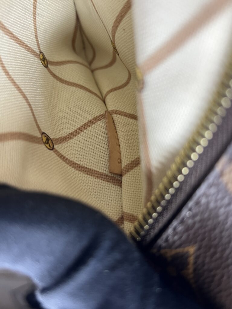 Pochette Métis Monogram Summer Trunks