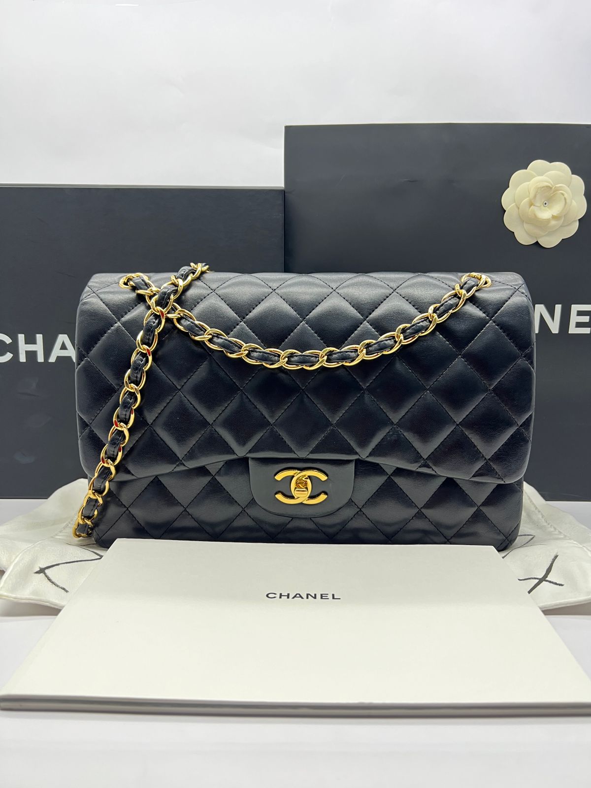 Classic Jumbo D-Flap Lambskin Black