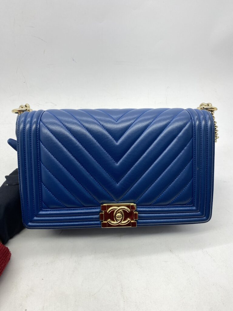 Boy 28 Lambskin Chevron Blue LGHW
