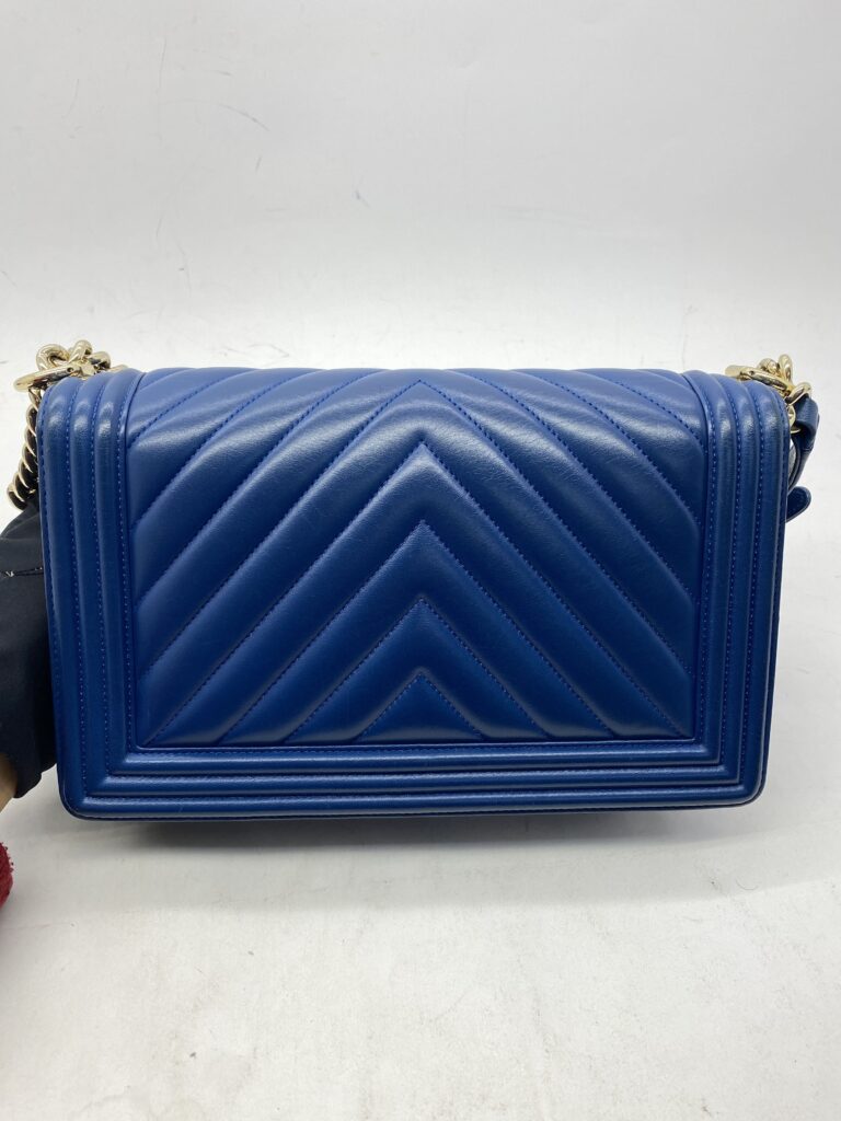 Boy 28 Lambskin Chevron Blue LGHW