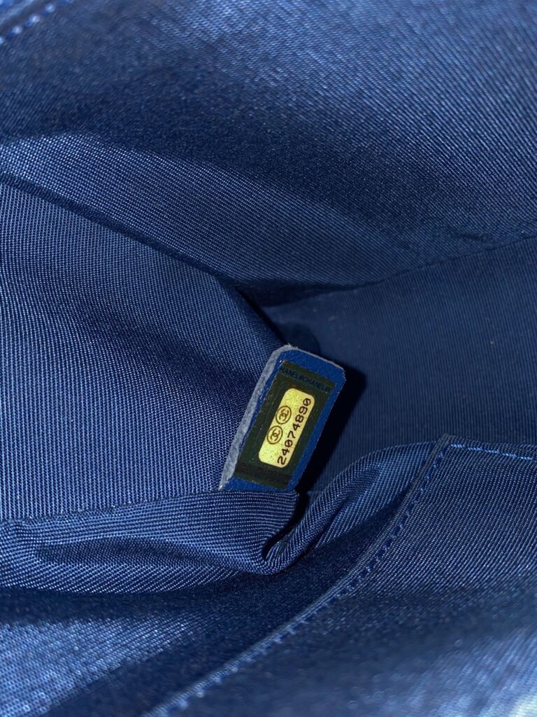 Boy 28 Lambskin Chevron Blue LGHW