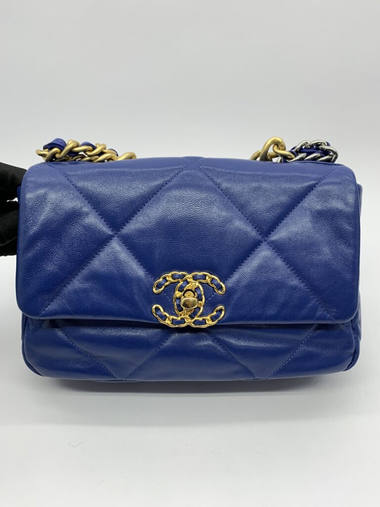 C19 Small Lambskin Blue Navy Ghw