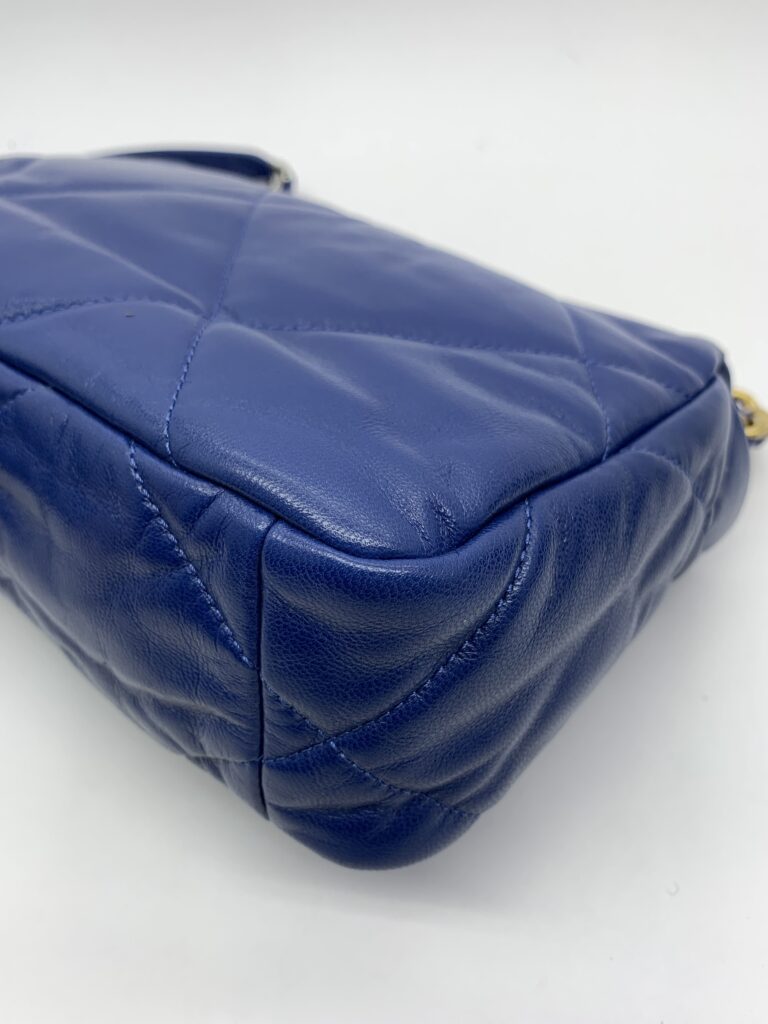 C19 Small Lambskin Blue Navy Ghw