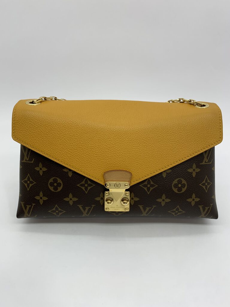 Pallas Chain Monogram Saffran GHW