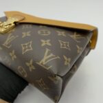 Pallas Chain Monogram Saffran GHW