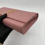 Kate Clutch Pink Grained GHW