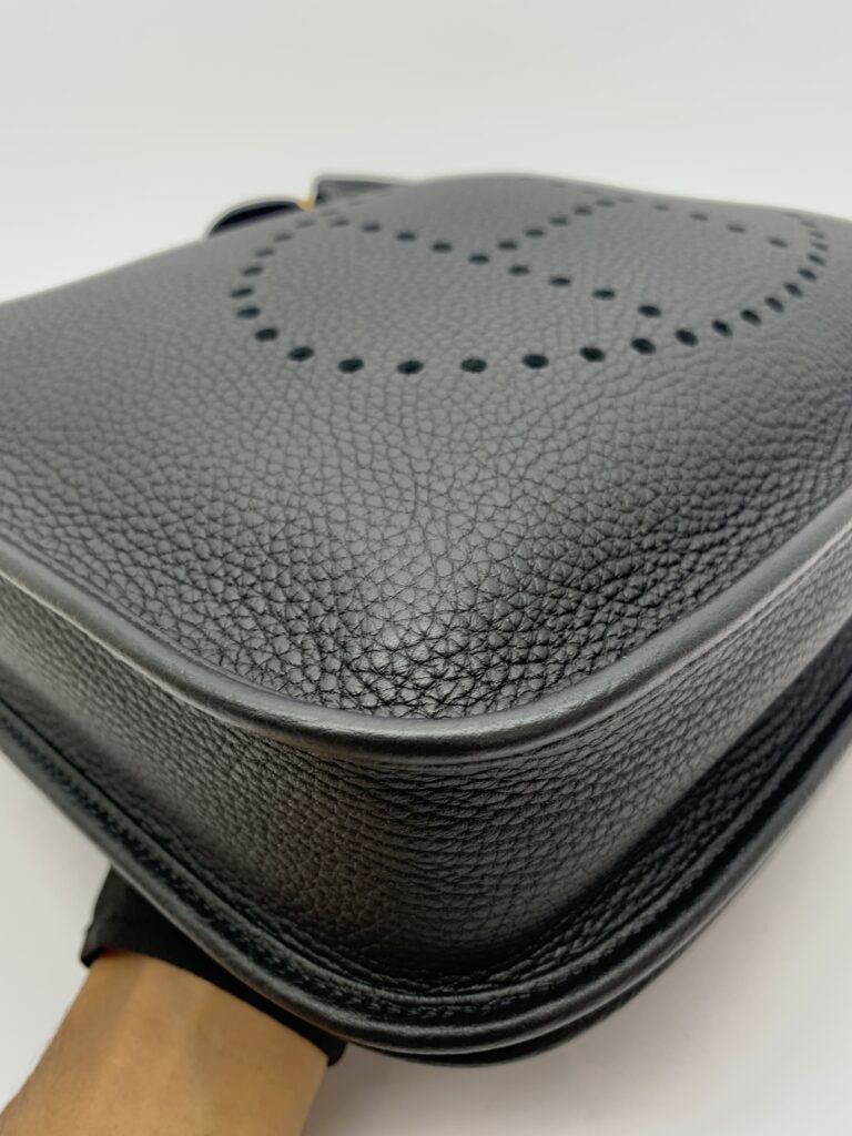 Evelyne PM 29 Clemence Noir GHW