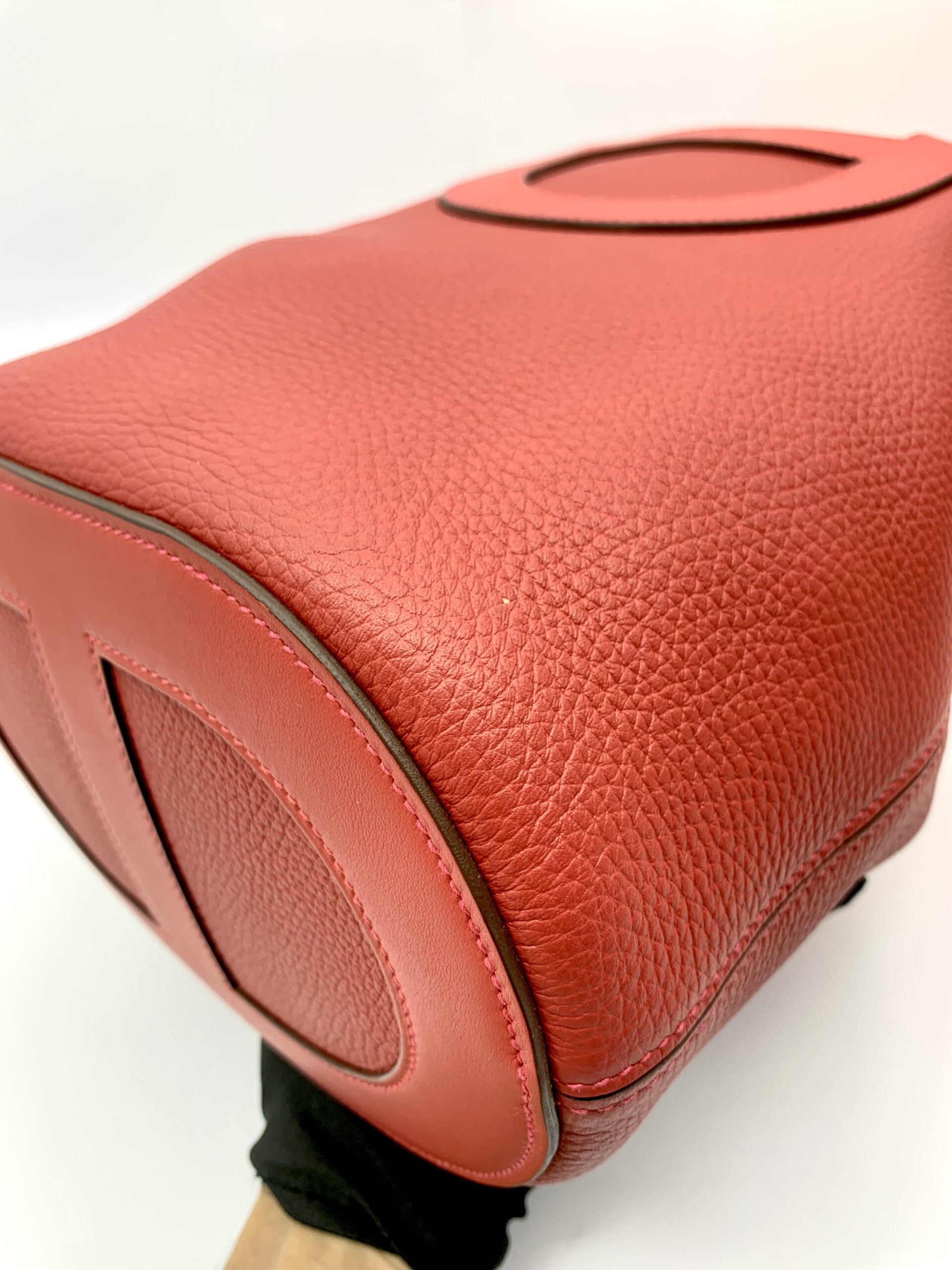 In The Loop 23 Clemence Vermillon