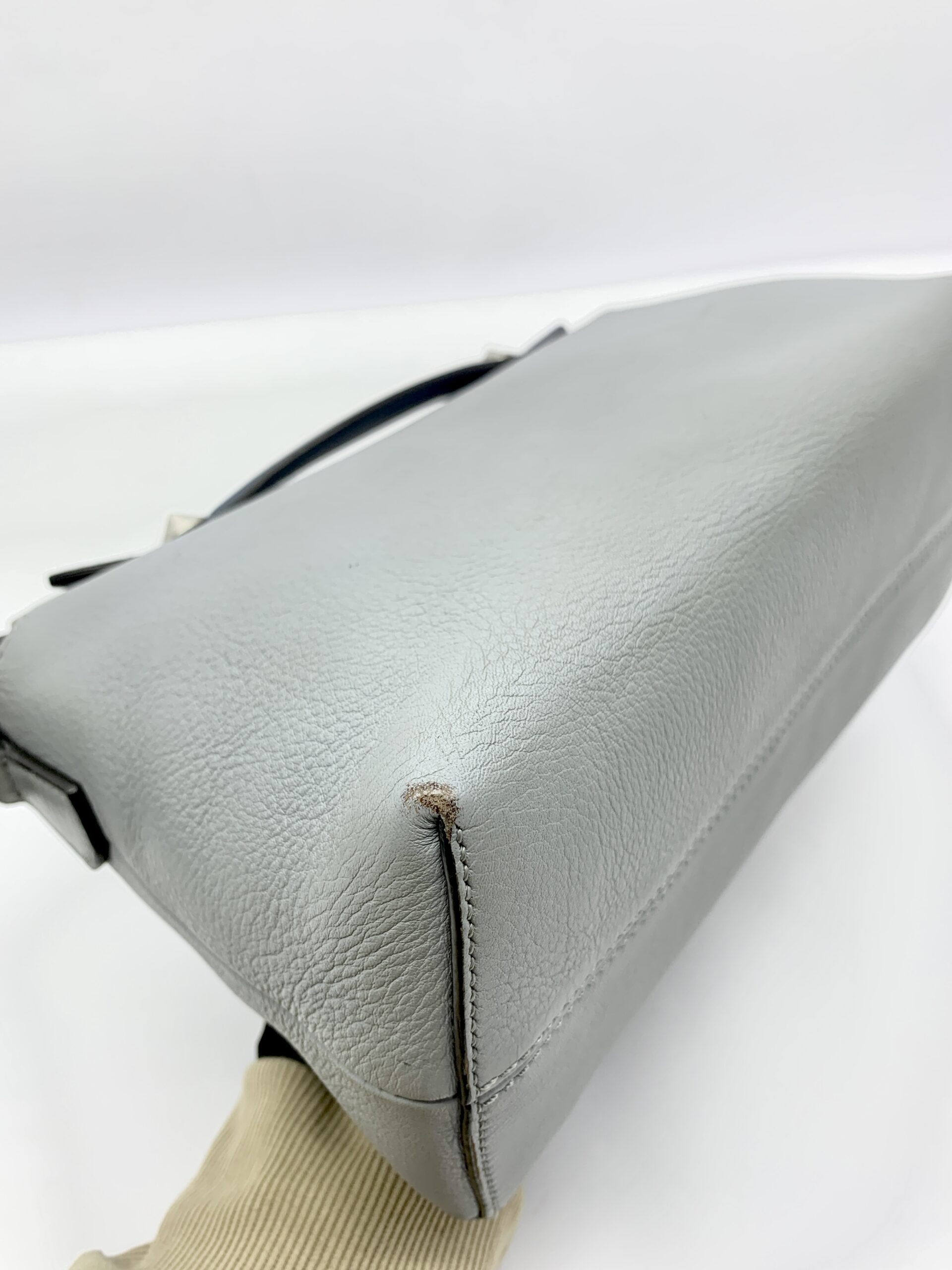 BTW Medium 3 Colors Light Blue Red