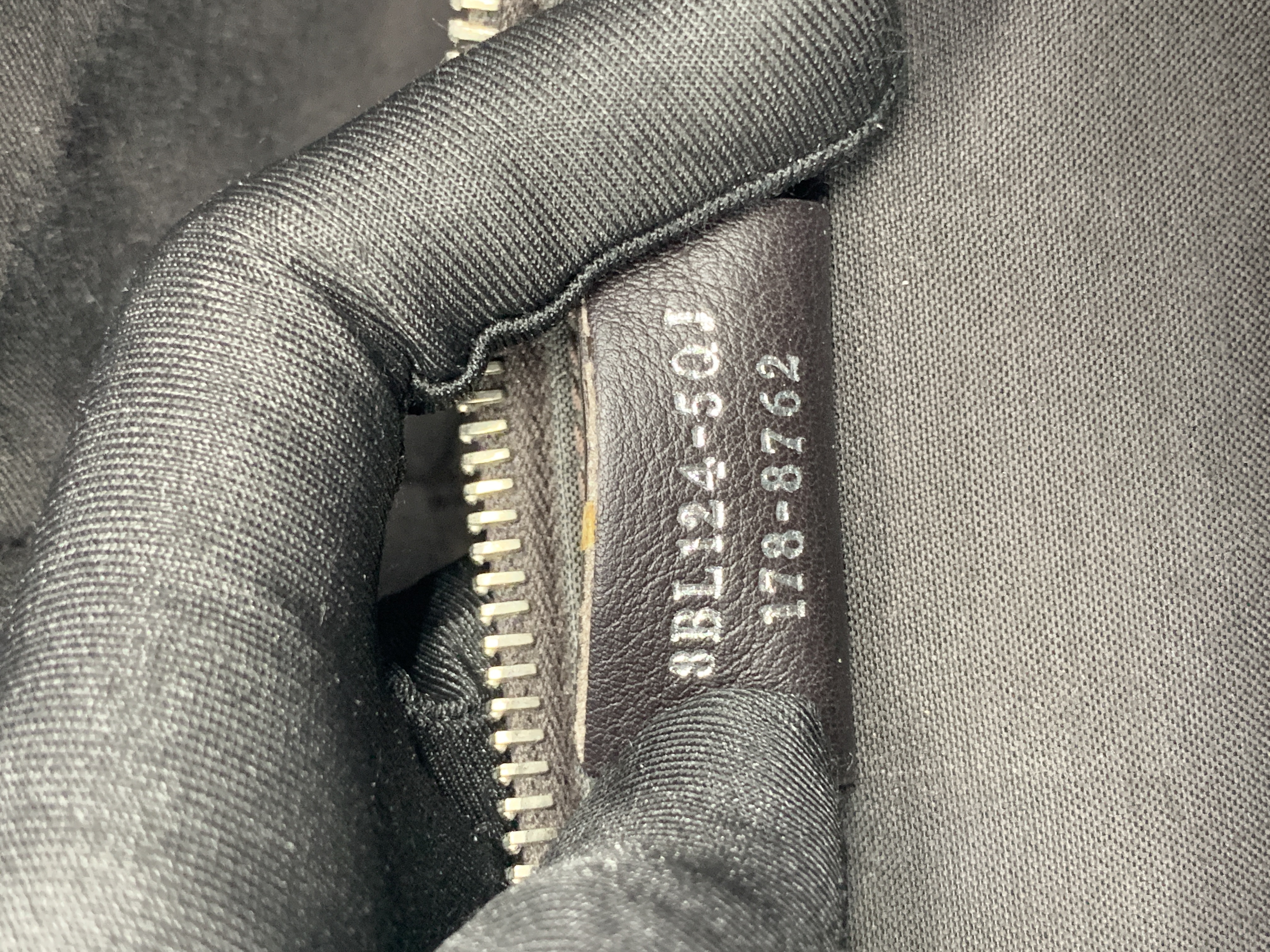 BTW Medium 3 Colors Light Blue Red