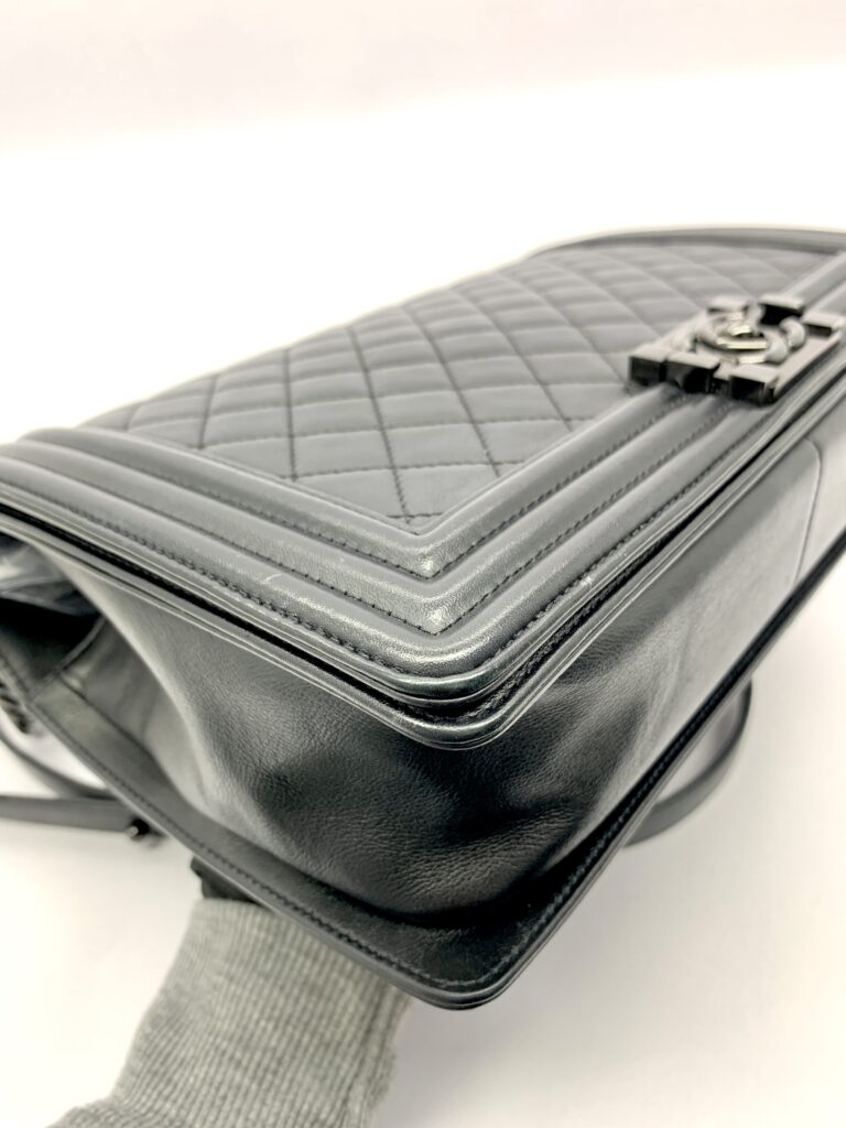 Boy 28 Calfskin Black