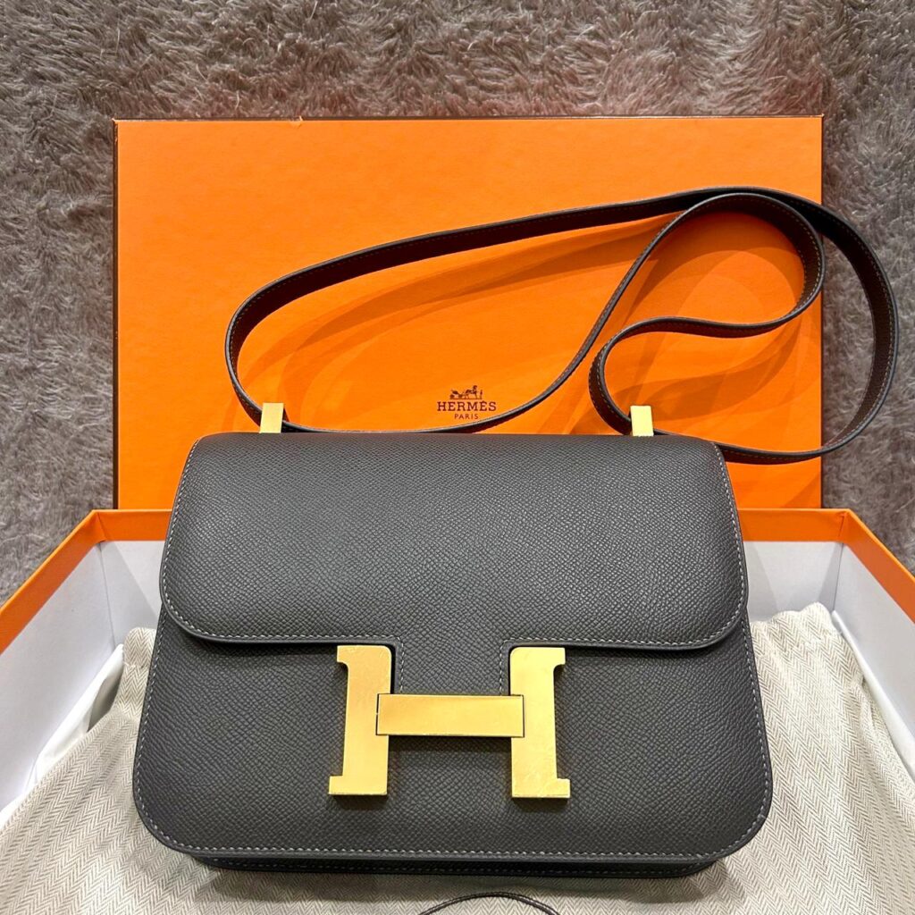 Constance 1-24 Epsom Graphite