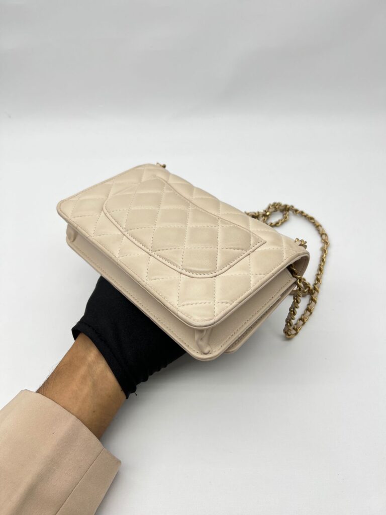 WOC Round Chain Lambskin Light Beige GHW