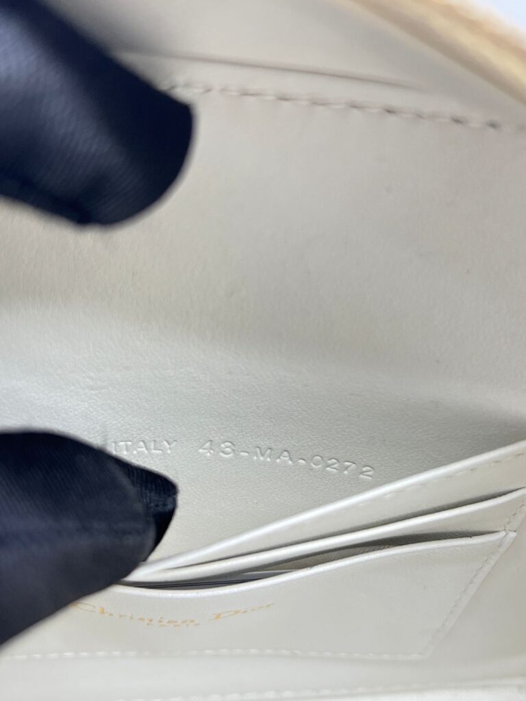 Caro Vanity Puff White GHW