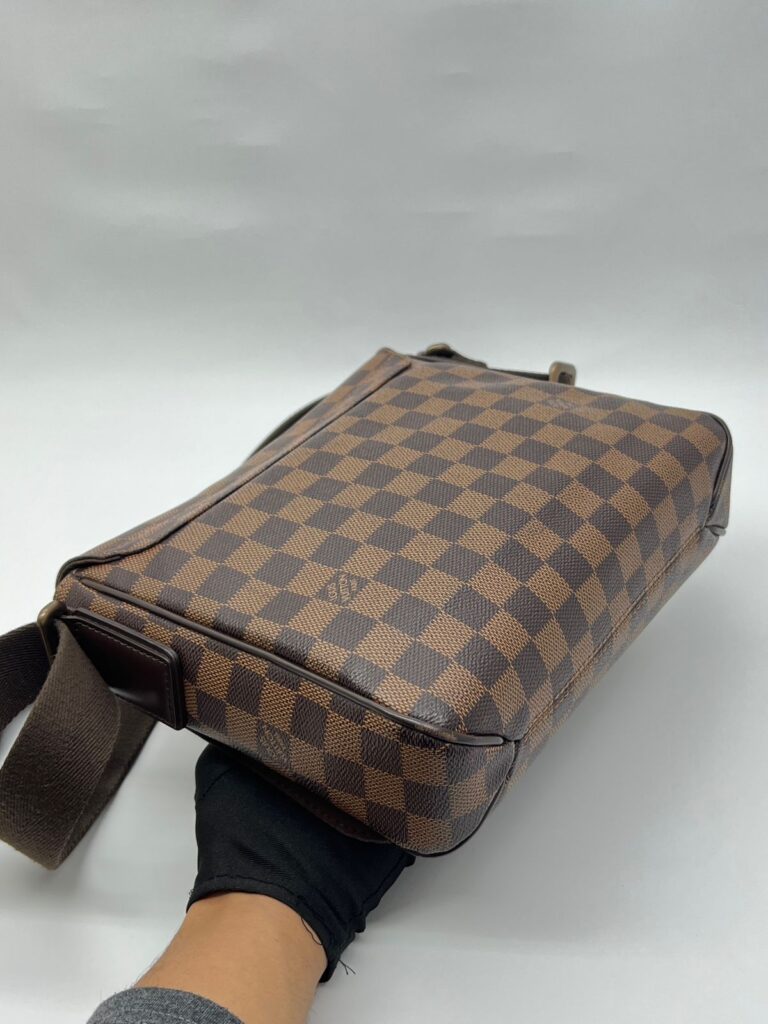 District PM Damier Ebene