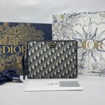 30 Montaigne Dea Pouch Canvas Oblique Navy GHW