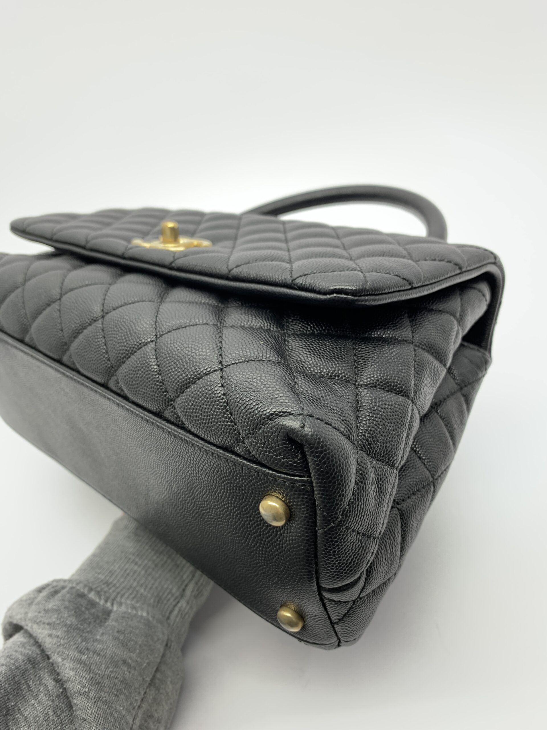 Coco Handle Medium Caviar Black GHW