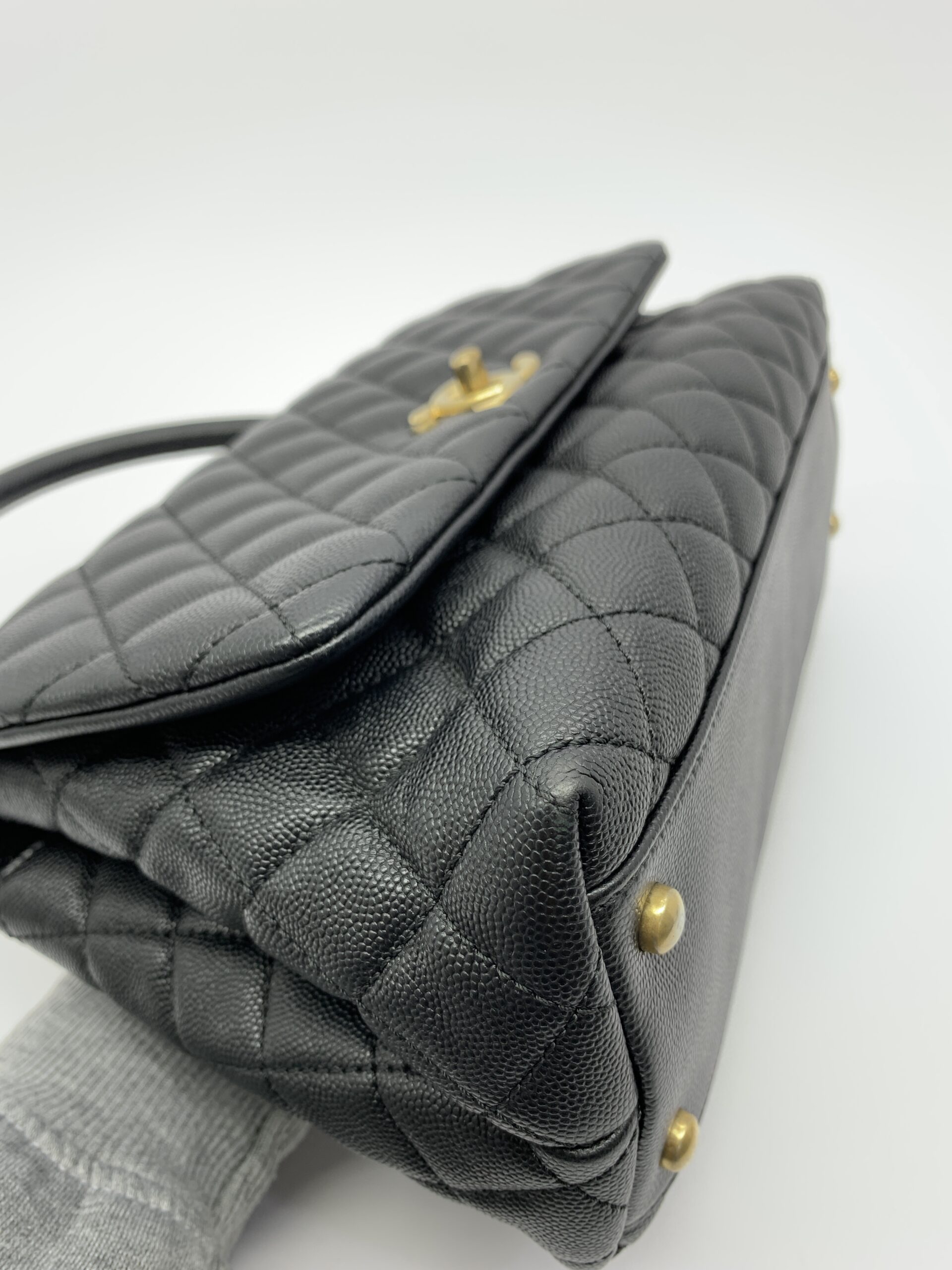 Coco Handle Medium Caviar Black GHW