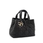 Toujours Medium Lambskin Black GHW