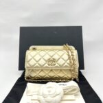 Clutch With Chain Metallic Calfskin Gold Metal GHW