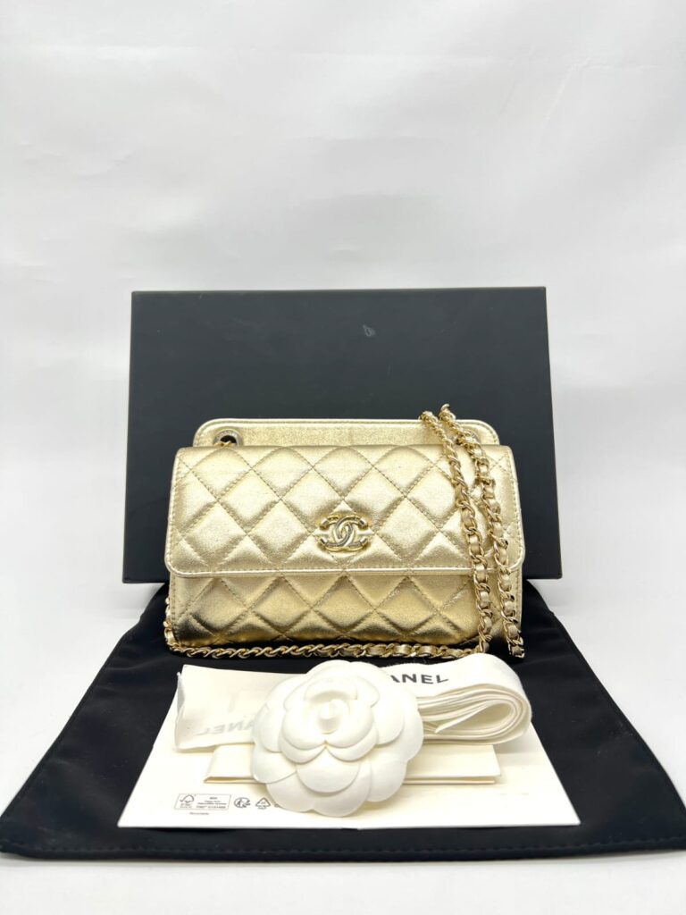 Clutch With Chain Metallic Calfskin Gold Metal GHW