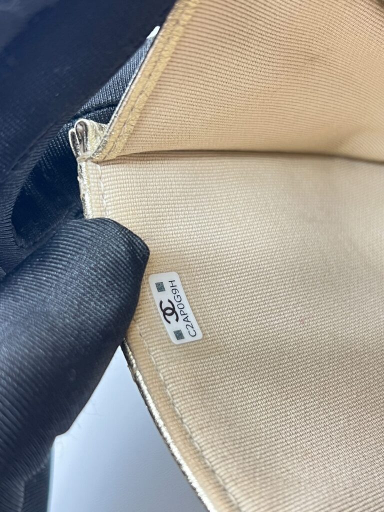 Clutch With Chain Metallic Calfskin Gold Metal GHW