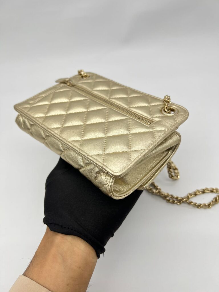 Clutch With Chain Metallic Calfskin Gold Metal GHW