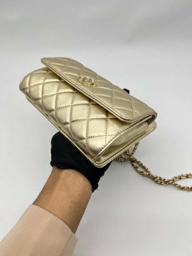 Clutch With Chain Metallic Calfskin Gold Metal GHW