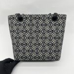 Square Tote Bag Anagram Navy Black