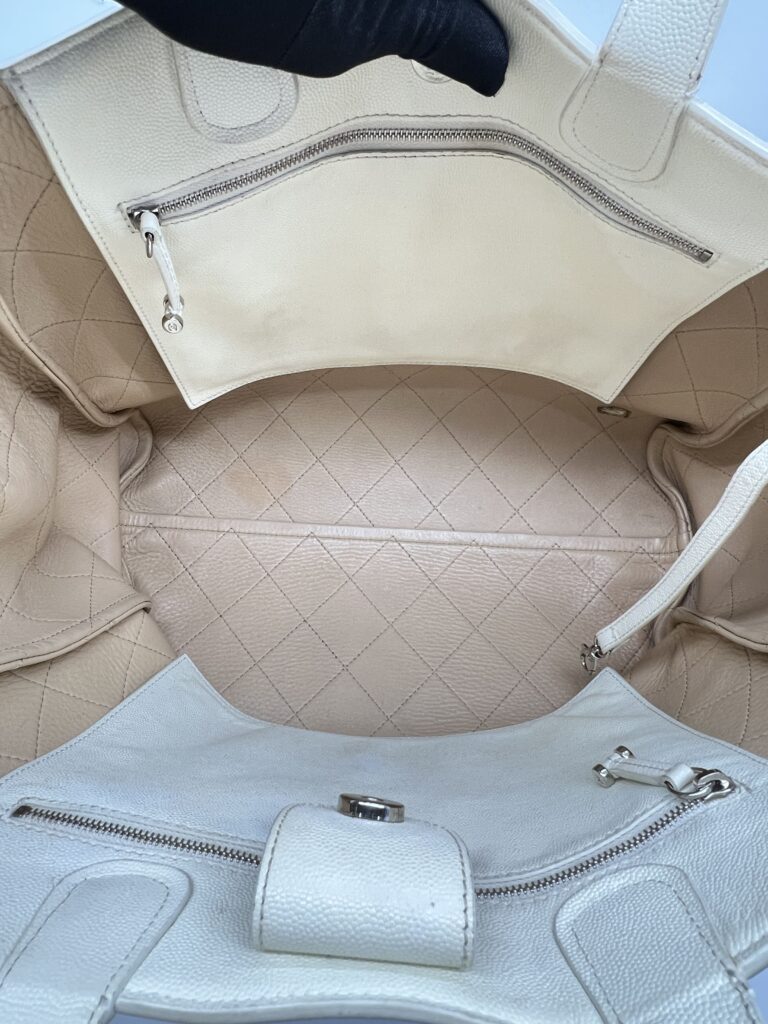 Large Shopping Tote Caviar White SHW