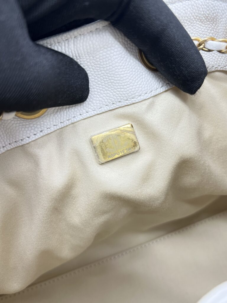 C25 Small Caviar White GHW