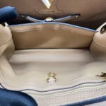 Capucines MM Taurillon Arizona GHW