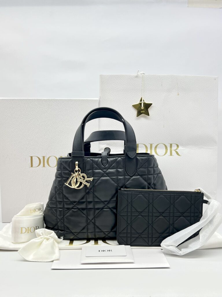 Toujours Medium Lambskin Black GHW