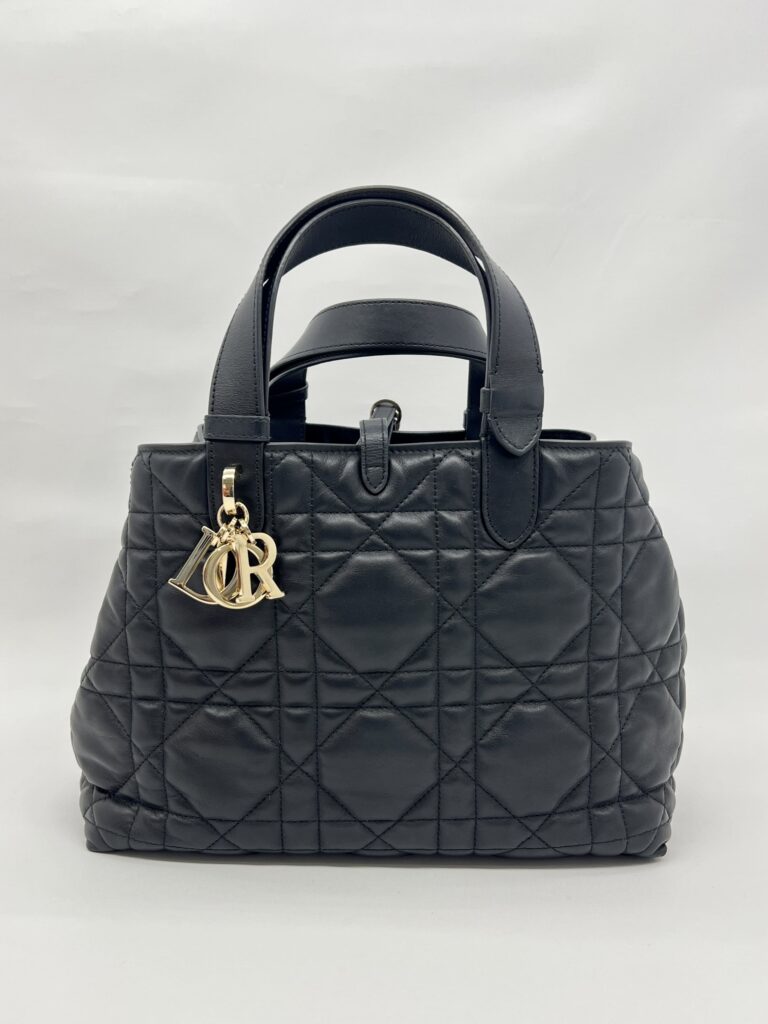 Toujours Medium Lambskin Black GHW